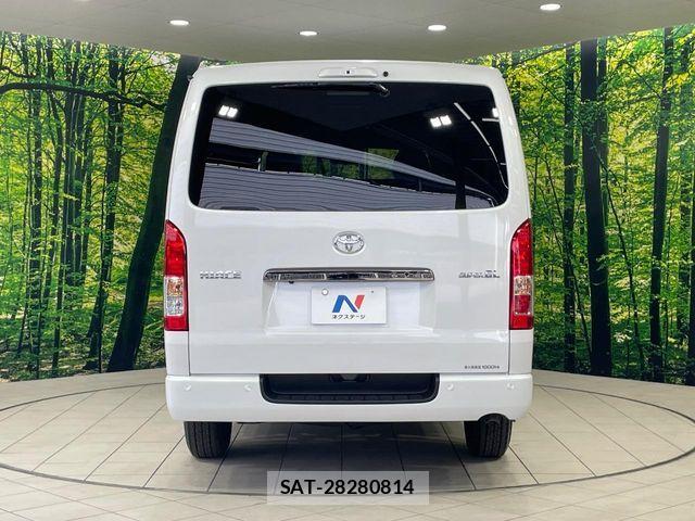 Toyota HIACE VAN 2026-05 8073936-15