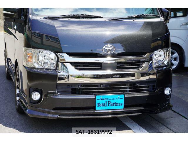 Toyota HIACE VAN 2022-02 8073944-10
