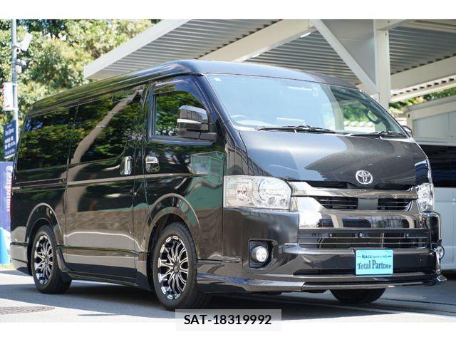 Toyota HIACE VAN 2022-02 8073944-16
