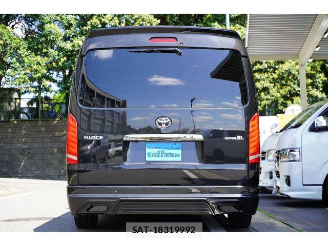 Toyota HIACE VAN 2022-02 8073944-19