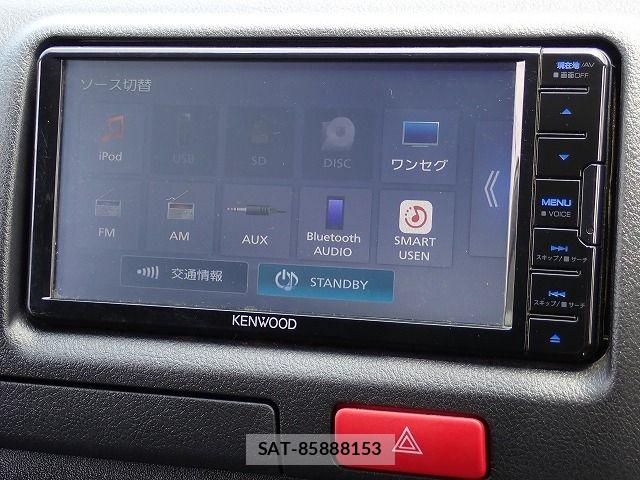 Toyota HIACE VAN 2023-09 8073950-11