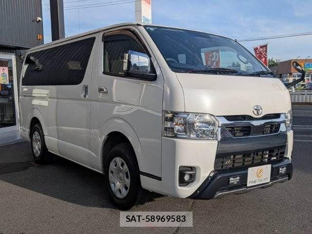Toyota HIACE VAN 2023-09 8073948-19