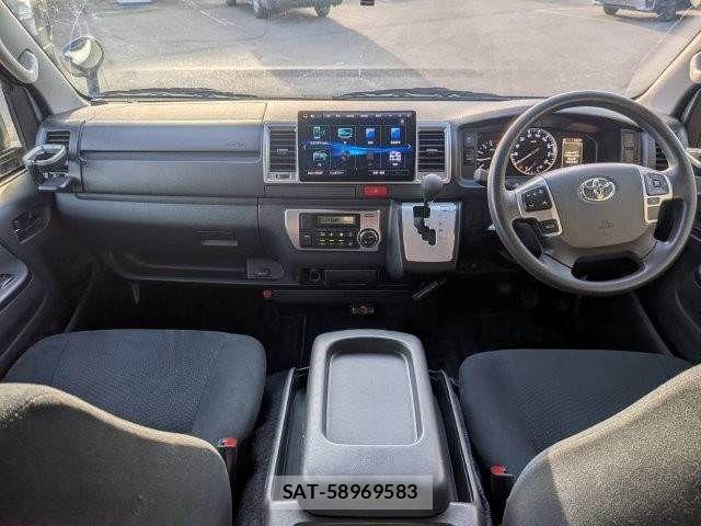 Toyota HIACE VAN 2023-09 8073948-2