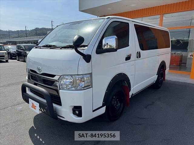 Toyota HIACE VAN 2025-05 8073940-9