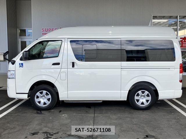 Toyota HIACE VAN 2021-06 8073938-5