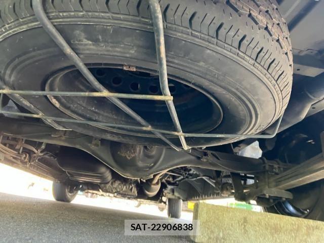 Toyota HIACE VAN 2019-12 8099505-15