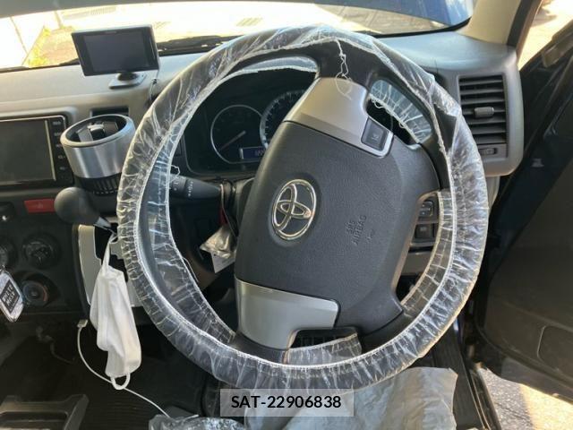 Toyota HIACE VAN 2019-12 8099505-18