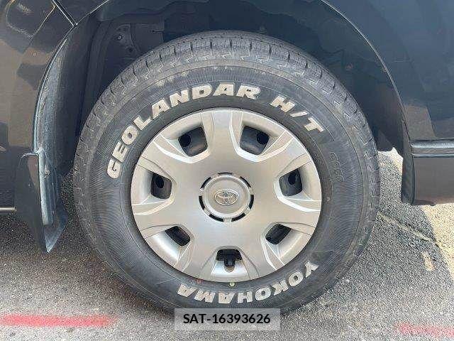 Toyota HIACE VAN 2018-02 8099502-14
