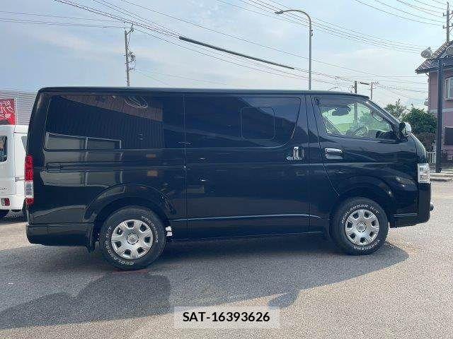 Toyota HIACE VAN 2018-02 8099502-16