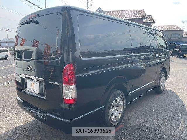 Toyota HIACE VAN 2018-02 8099502-17