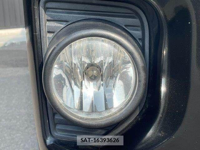 Toyota HIACE VAN 2018-02 8099502-24