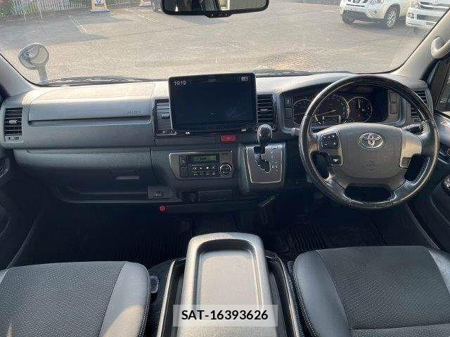 Toyota HIACE VAN 2018-02 8099502-2
