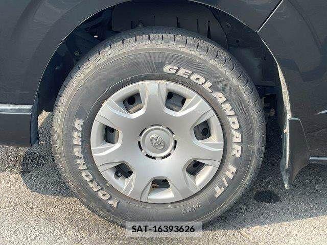 Toyota HIACE VAN 2018-02 8099502-29