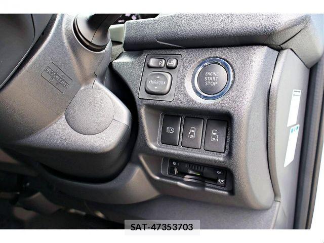 Toyota HIACE VAN 2025-01 8099468-8