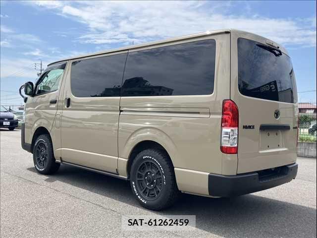 Toyota HIACE VAN 2024-06 8099471-11