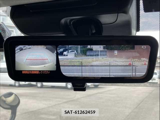 Toyota HIACE VAN 2024-06 8099471-16