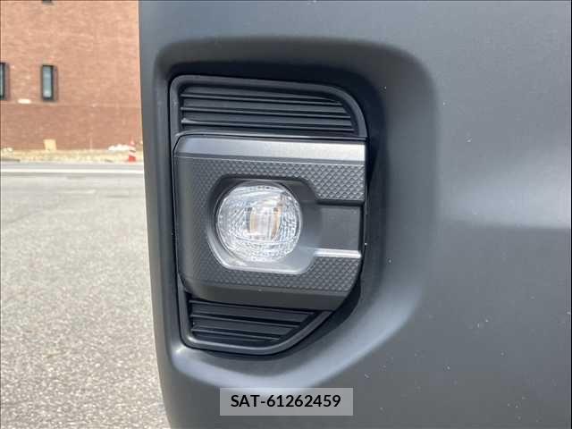 Toyota HIACE VAN 2024-06 8099471-27