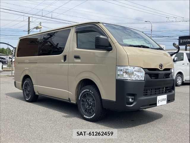 Toyota HIACE VAN 2024-06 8099471-8