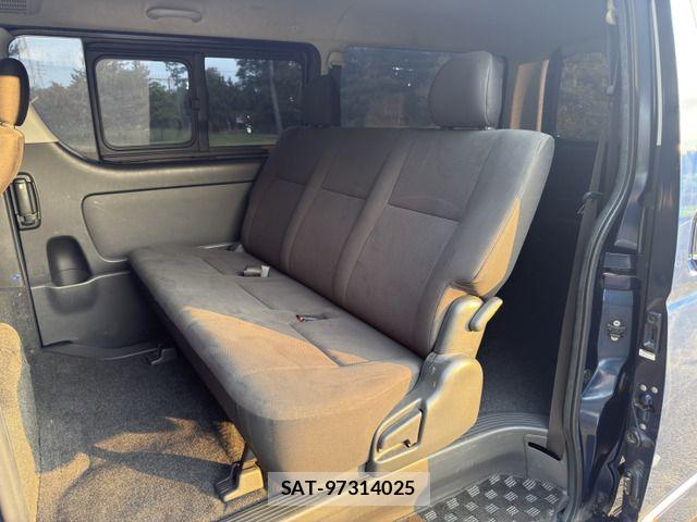 Toyota HIACE VAN 2018-01 8099497-17