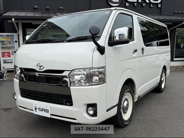 Toyota HIACE VAN 2021-01 8099473-11