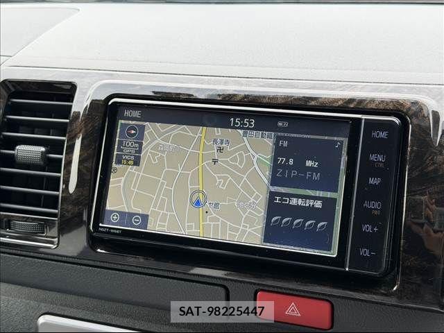 Toyota HIACE VAN 2021-01 8099473-4