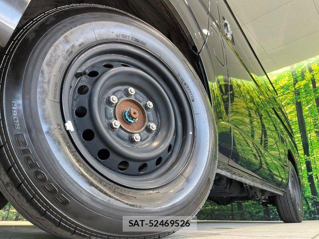 Toyota HIACE VAN 2023-02 8099475-11