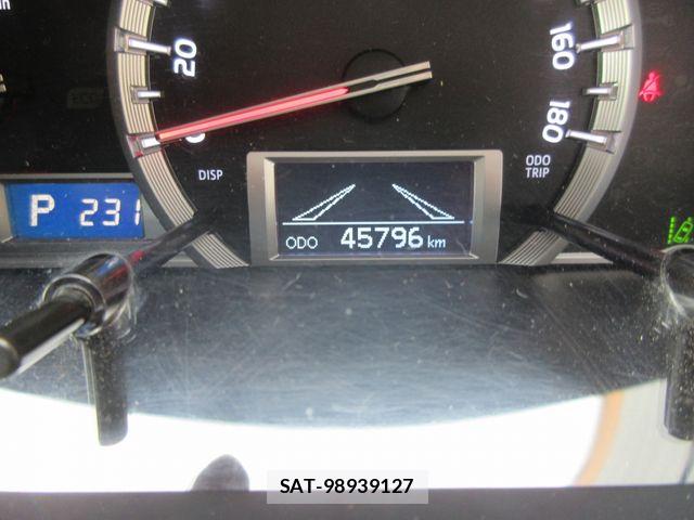 Toyota HIACE VAN 2020-04 8099501-3