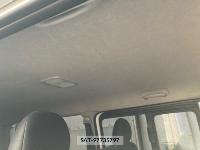 Toyota HIACE VAN 2021-01 8099503-11