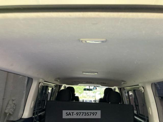 Toyota HIACE VAN 2021-01 8099503-22