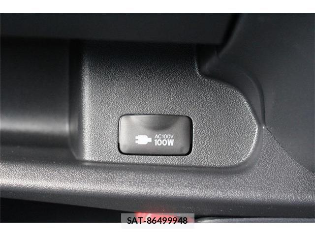 Toyota HIACE VAN 2025-04 8099493-10