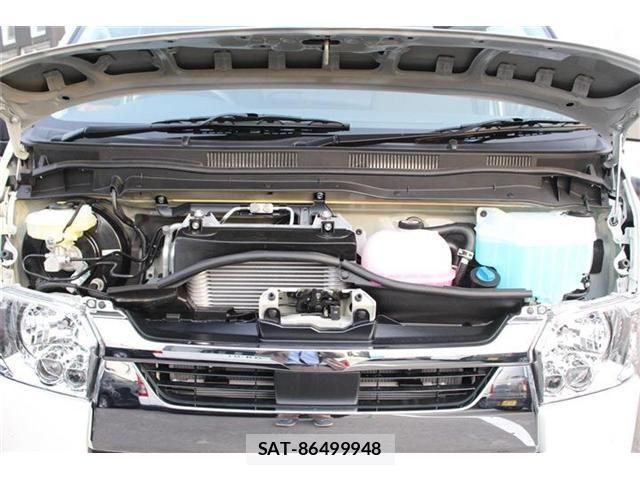 Toyota HIACE VAN 2025-04 8099493-25