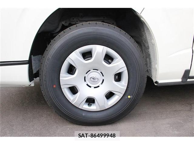 Toyota HIACE VAN 2025-04 8099493-26