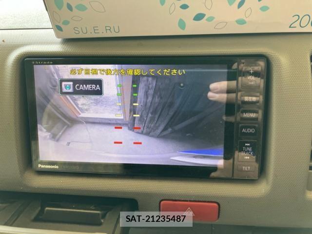 Toyota HIACE VAN 2013-06 8099504-11