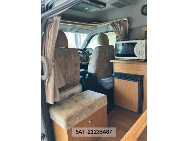 Toyota HIACE VAN 2013-06 8099504-14