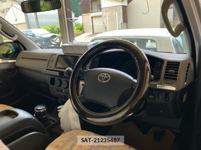 Toyota HIACE VAN 2013-06 8099504-7