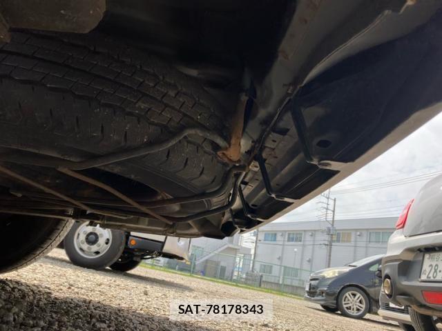 Toyota HIACE VAN 2016-07 8099507-12