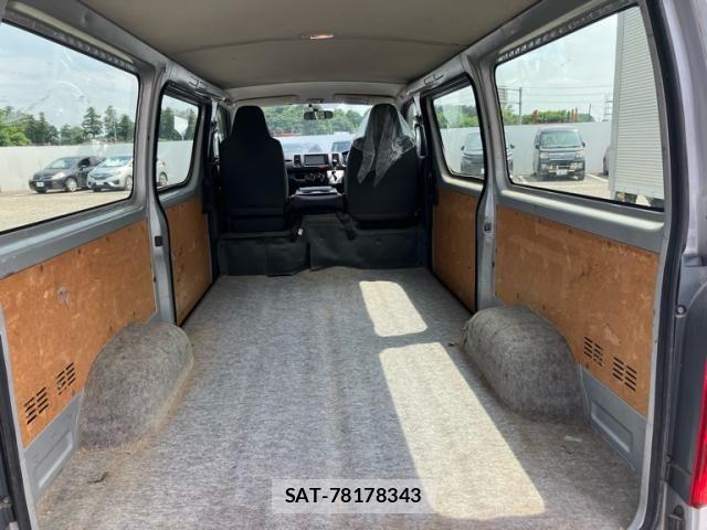 Toyota HIACE VAN 2016-07 8099507-14