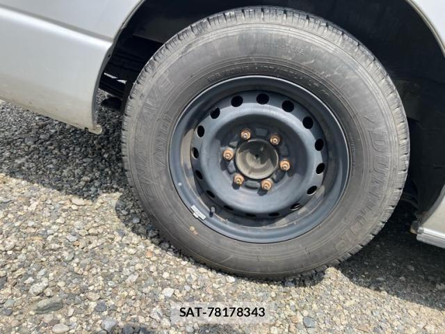 Toyota HIACE VAN 2016-07 8099507-6