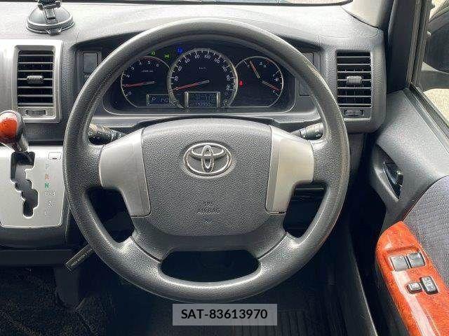 Toyota HIACE VAN 2014-07 8099506-12