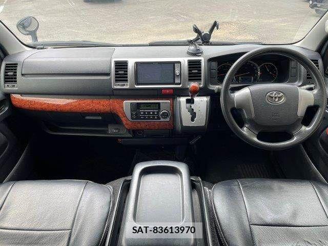 Toyota HIACE VAN 2014-07 8099506-2