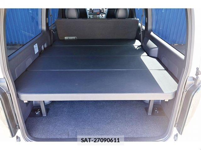 Toyota HIACE VAN 2025-03 8099470-1