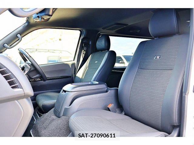 Toyota HIACE VAN 2025-03 8099470-2