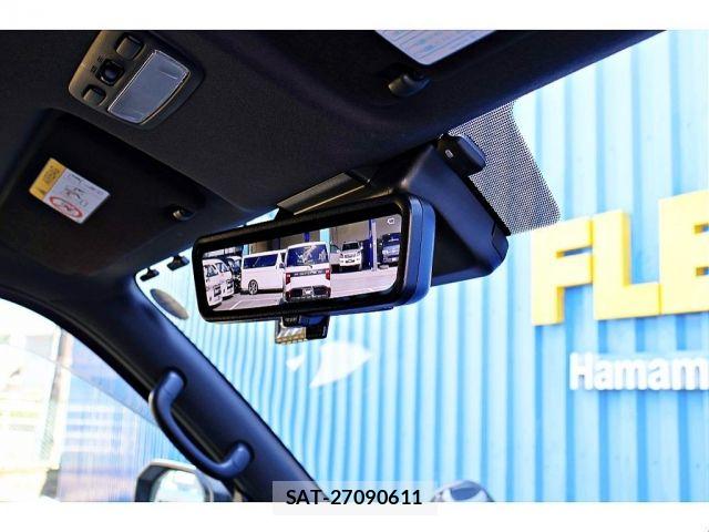 Toyota HIACE VAN 2025-03 8099470-4
