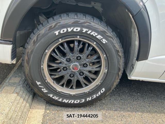 Toyota HIACE VAN 2021-03 8099494-8