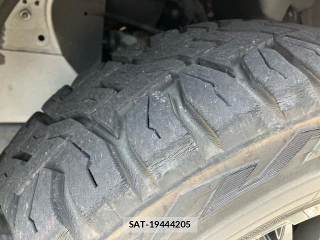 Toyota HIACE VAN 2021-03 8099494-9