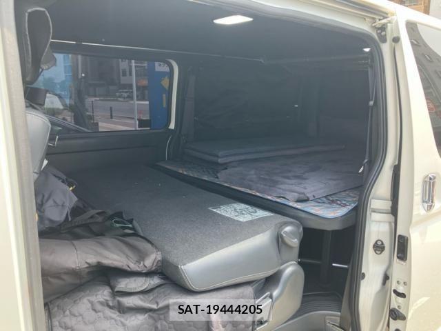 Toyota HIACE VAN 2021-03 8099494-11