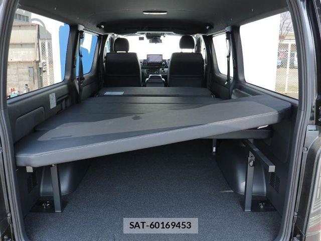 Toyota HIACE VAN 2026-01 8099467-13