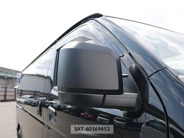 Toyota HIACE VAN 2026-01 8099467-15