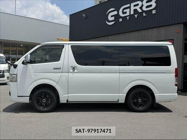 Toyota HIACE VAN 2023-01 8099474-13