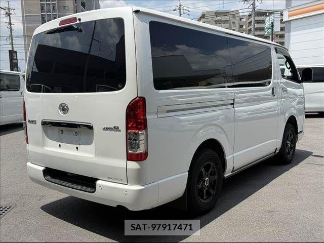 Toyota HIACE VAN 2023-01 8099474-14